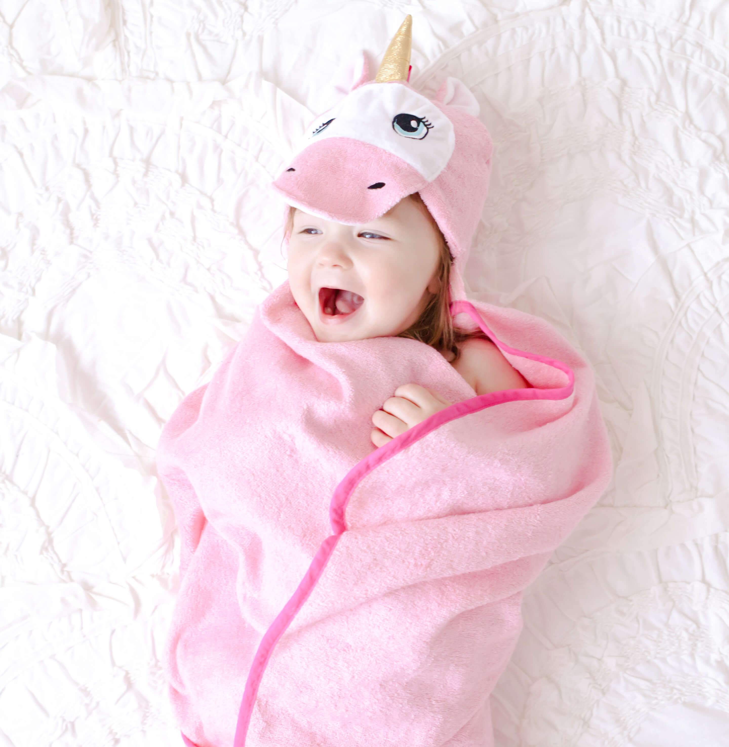 Pink Unicorn Hooded Towel Red Nyx