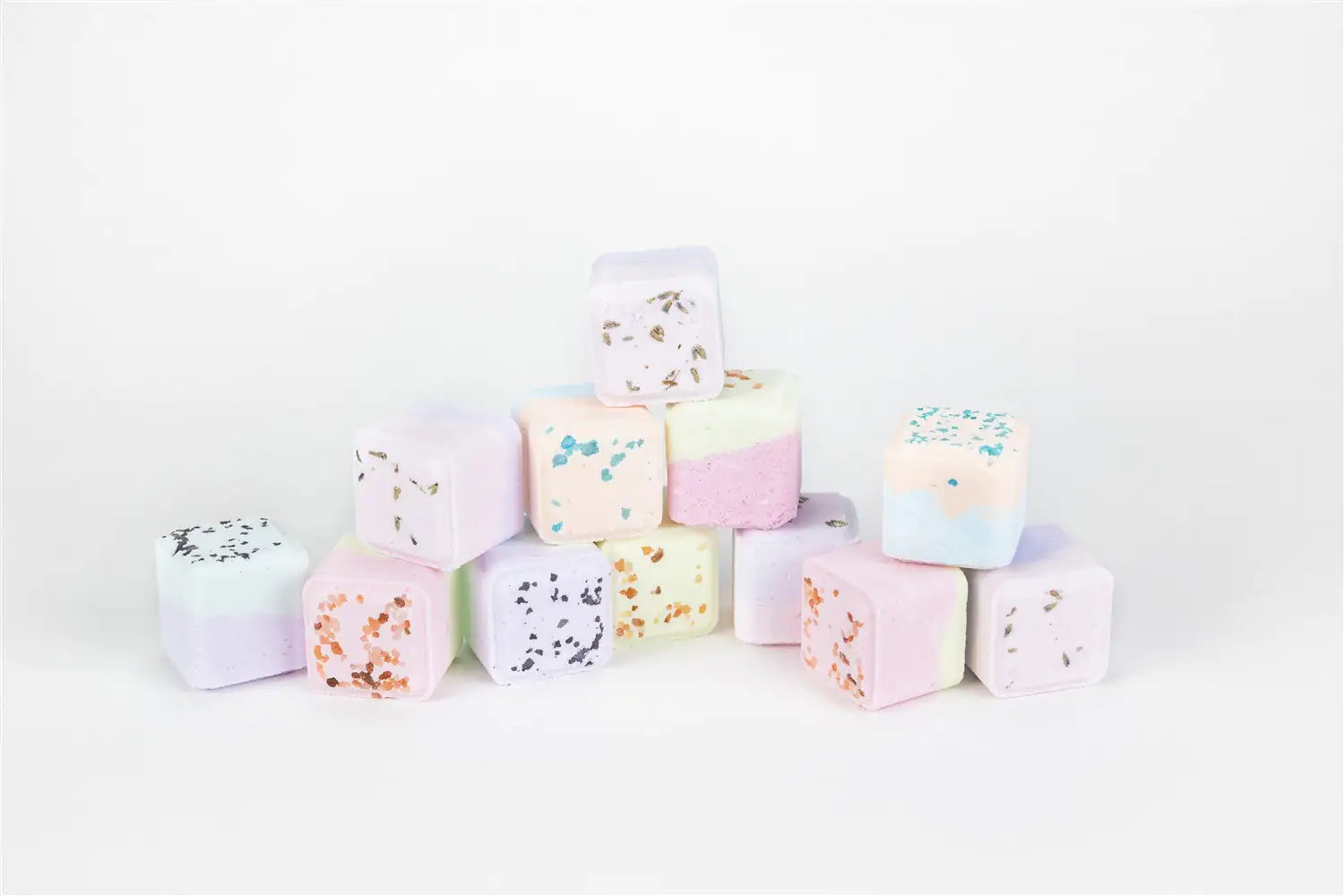 Bath Bombs and Shower Steamers Gift Set, Relaxing Natural Bath Gift Box - Timeless Beauty