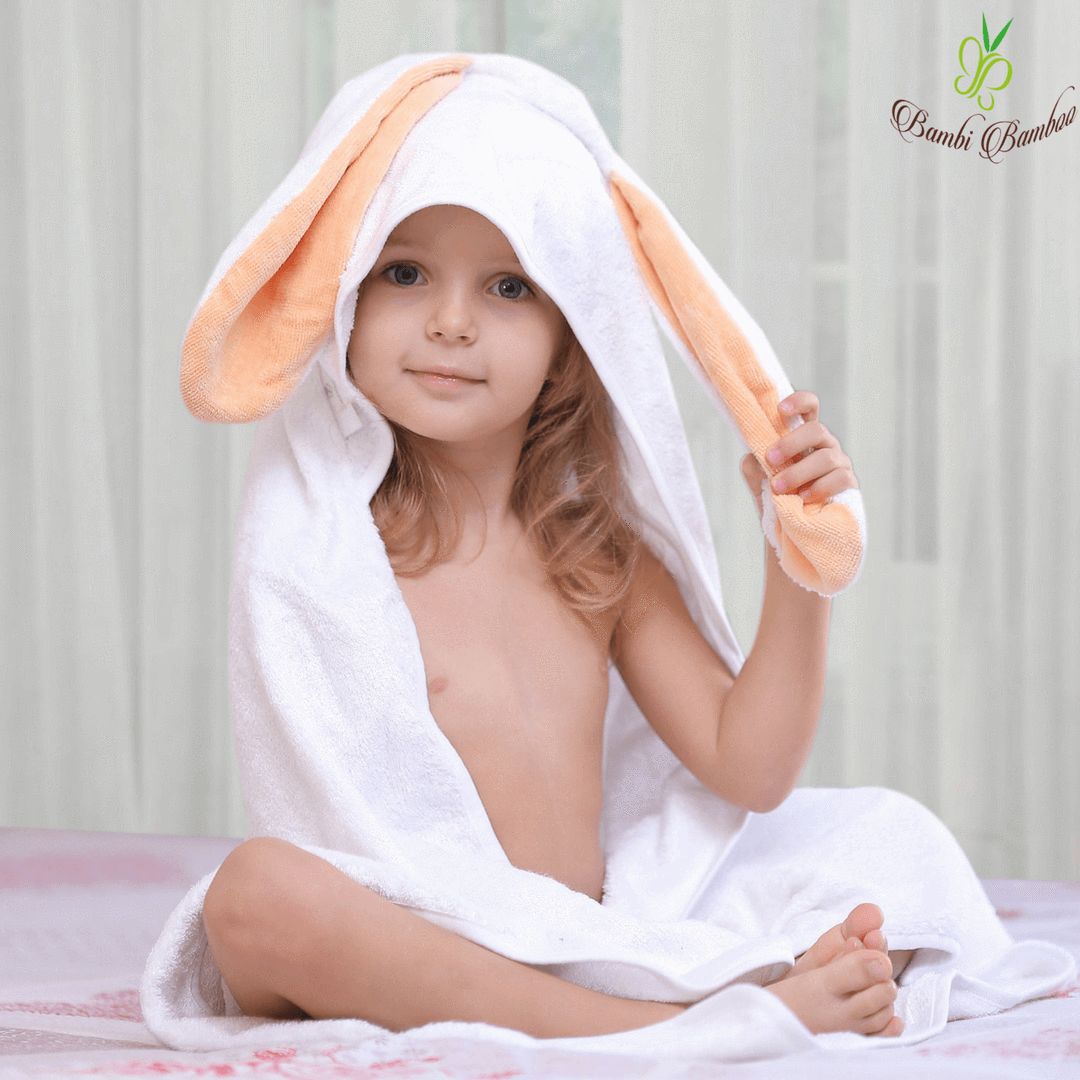 Amber Bunny Hooded Towel &amp; 2 Washcloths Red Nyx