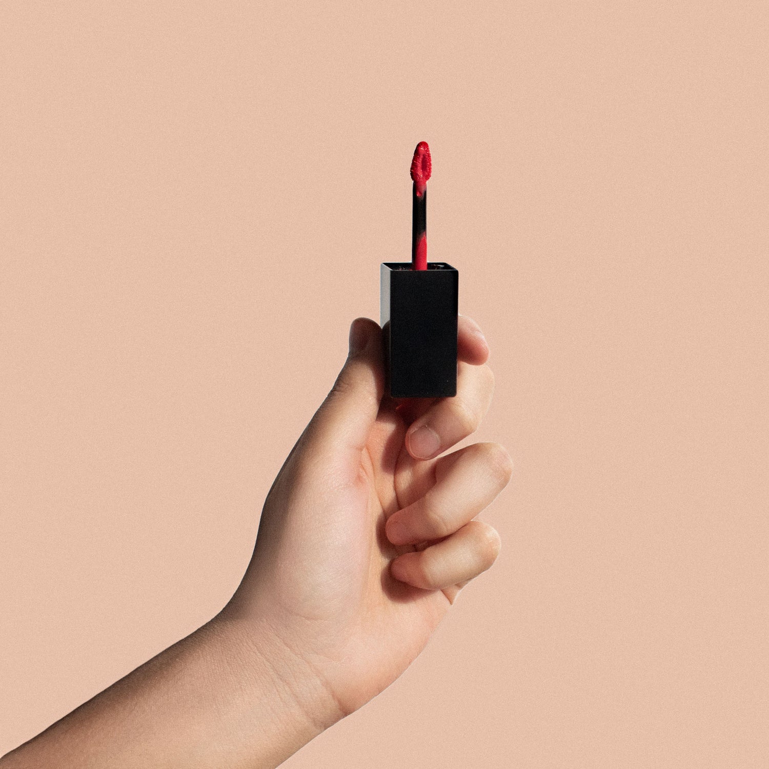 Crimson Kiss Mark 💋🔥Matte Lip Stain 💋 - Timeless Beauty
