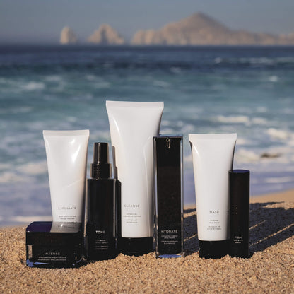 💧 Hyaluronic Moisturizer: Quench Your Skin’s Thirst in Style 🌸 - Timeless Beauty
