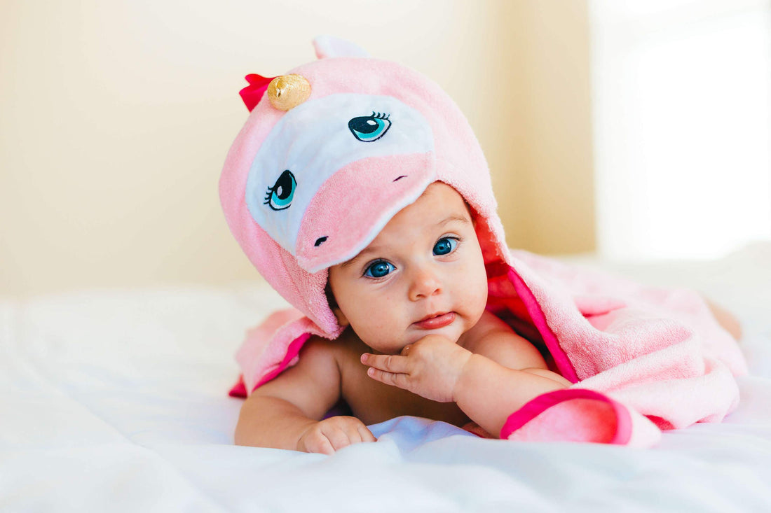 Pink Unicorn Hooded Towel Red Nyx